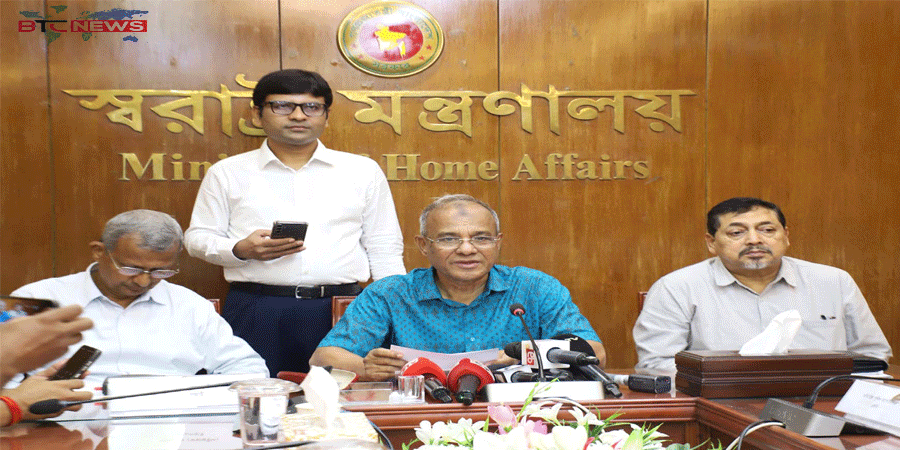 আমার ছেলে-মেয়ে সবাই দেশে, আমি একা বিদেশ গিয়ে কি করবো : স্বরাষ্ট্র উপদেষ্টা