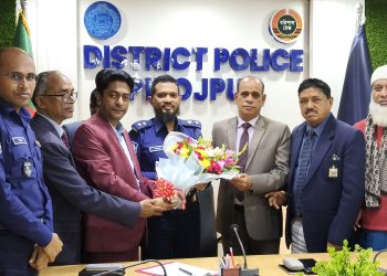 পিরোজপুরে প্রিন্ট ও ইলেকট্রনিক মিডিয়ার সাংবাদিকদের সঙ্গে নবাগত পুলিশ সুপার এর সাথে মতবিনিময়